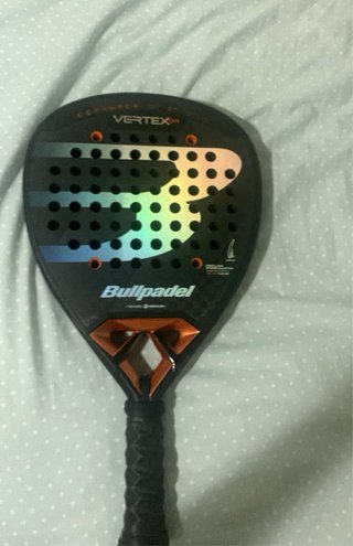 Pala Bullpadel Vertex 04