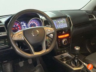 SsangYong Tivoli D16T Premium 4x2