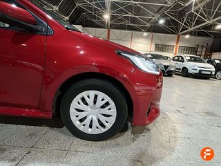 Toyota Yaris 1.5 120H Active Plus