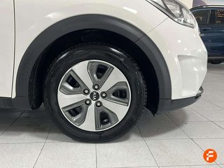 Kia Niro 1.6 GDi Híbrido Enchufable 104kW Drive