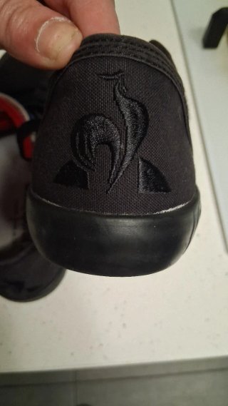 Zapatillas Le Coq Sportif Negras Nuevas