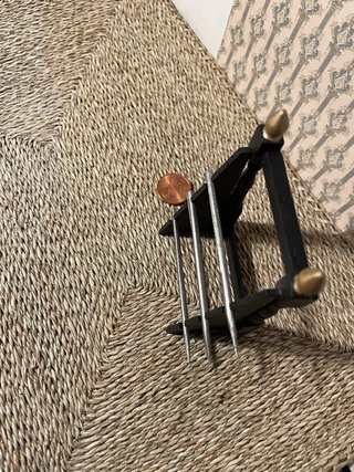Supporto spade dollhouse nero