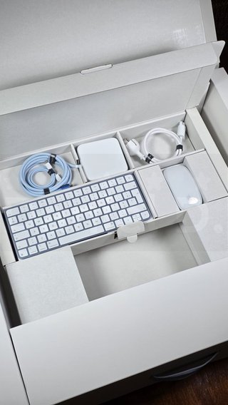 Apple iMac M4 24" 16GB/256GB COMO NUEVO