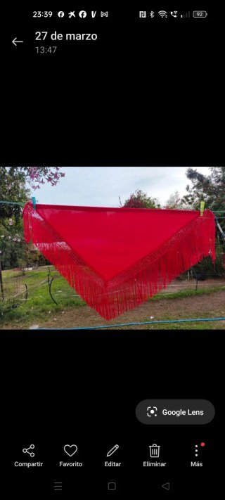 Vestido flamenco rojo con lunares negros