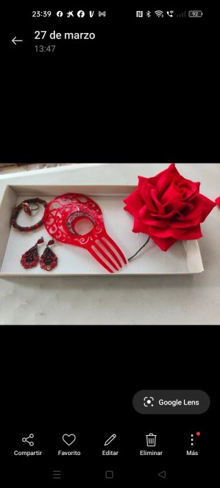 Vestido flamenco rojo con lunares negros