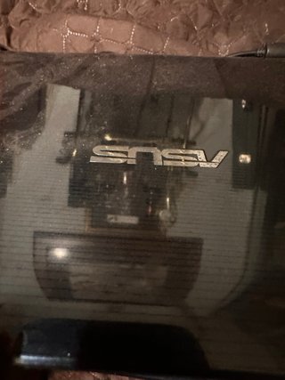 Ordenador Portátil ASUS Negro funcionando