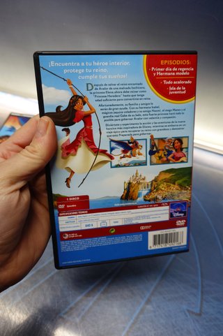 3 DVDs Elena de Ávalor Disney