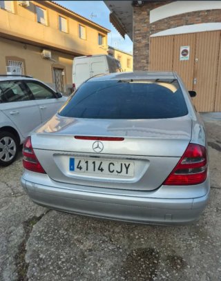 Mercedes-Benz Clase E 2003