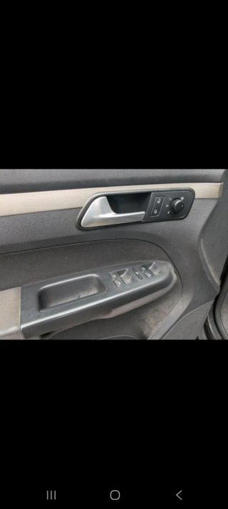 Volkswagen Touran 2009