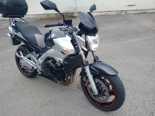 Suzuki GSR 600 (98cv) Naked Negra/Plata