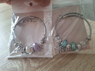 Pulseras, colgantes.... mirar fotos
