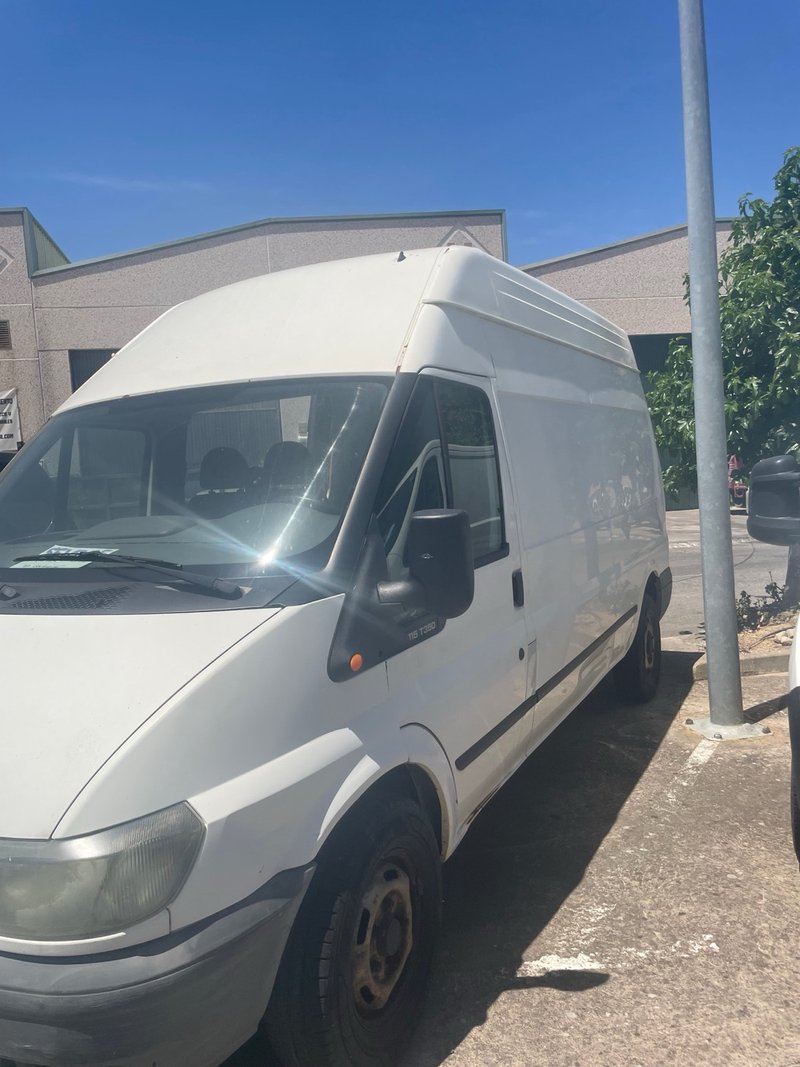 Ford Transit 2005 - foto 1