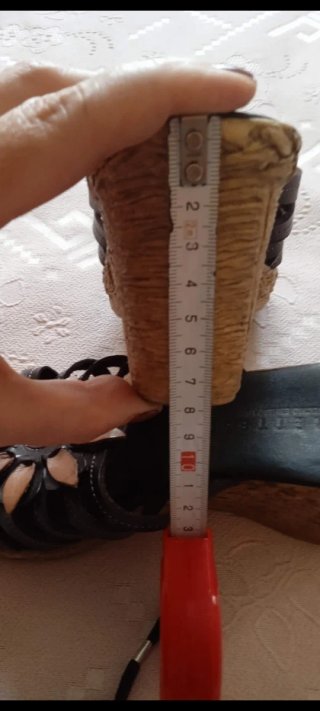 SANDALIAS PIEL Y CUÑA CON REGALO