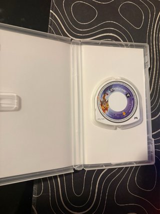 Invizimals PSP Essentials