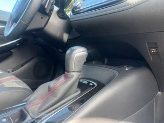 TOYOTA COROLLA 2.0 HYBRID GR-SPORT E-CVT 184 5P