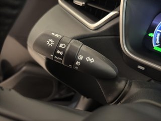 TOYOTA COROLLA CROSS 2.0 HYBRID STYLE E-CVT 178 5P