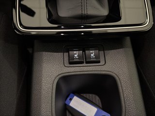 TOYOTA COROLLA CROSS 2.0 HYBRID STYLE E-CVT 178 5P