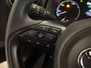 TOYOTA YARIS 1.5 VVT-I HEV ACTIVE TECH 116 5P
