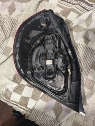 Faro Trasero Nissan Almera