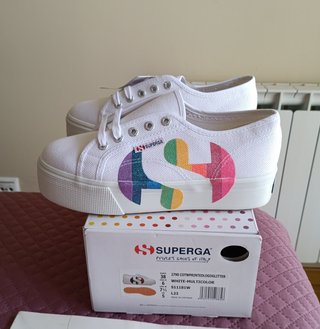 Zapatillas Superga plataforma multicolor T38 y 39