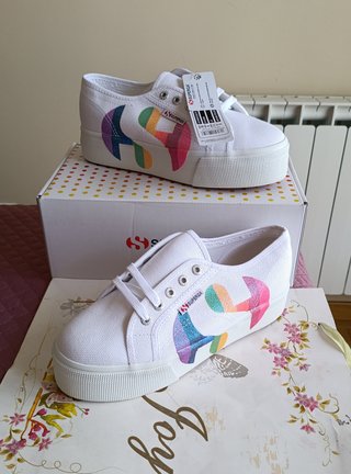 Zapatillas Superga plataforma multicolor T38 y 39