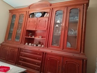 Mueble de salón de madera