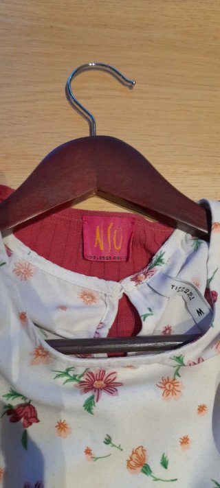 Conjunto Blusa y Chaqueta rosa