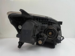 1151857 faro izq 9922680008 toyota avensis berlina
