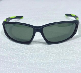 Gafas de Sol Deportivas Negras y Verdes