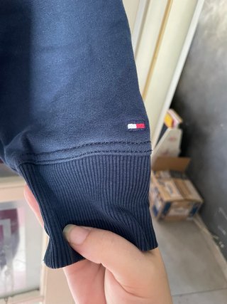Felpa Tommy Hilfiger Blu/Rosso M Pari al nuovo