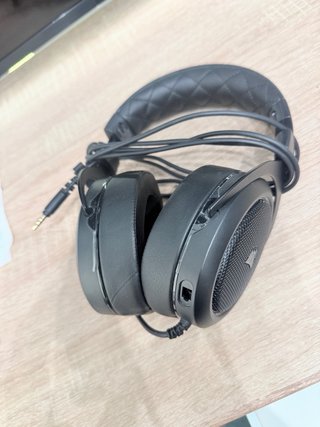 Corsair 4-1 Gaming Tastiera Mouse Cuffie