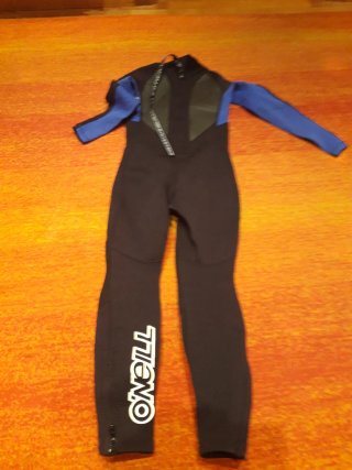 Traje neopreno O'Neill surf talla 10 años