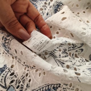 Completo bianco e blu