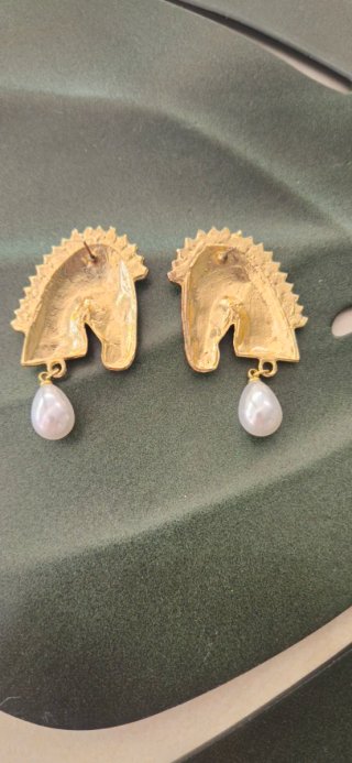 Pendientes Cebra con Perla y Cristal Verde