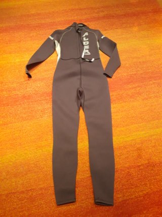 Traje de surf Alder Titanium Talla M