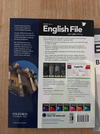Libro Inglés English File B1 Oxford 4ª Ed.