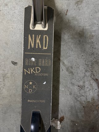 Patinete de acero