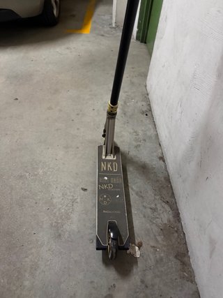 Patinete de acero
