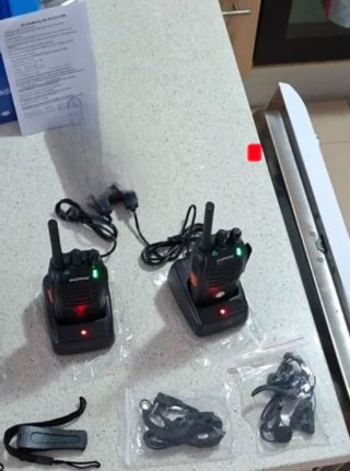 Walkie Talkies Baofeng PMR Nuevos Pack 2 unid.