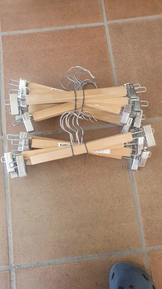 Perchas de madera para pantalones Ikea pack de 9