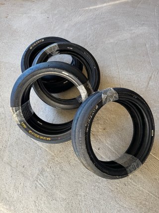 Neumáticos Slicks Moto3