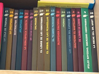 17 libros de agus y los mosntruos