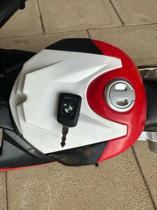 Moto REPLICA BMW S1000RR para niños