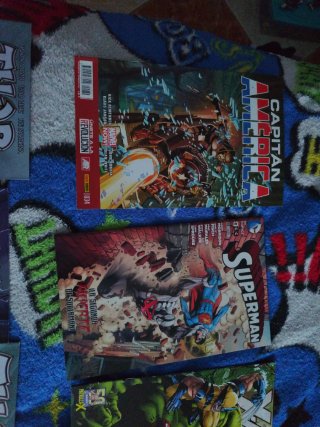 Lote de 9 cómic. 8 Marvel y un DC
