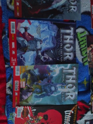 Lote de 9 cómic. 8 Marvel y un DC