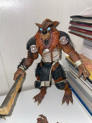 Figuras NECA Tortugas Ninja Tokka Rahzar