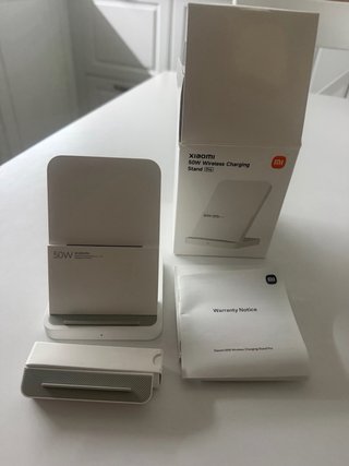 Xiaomi 50W Wireless Charging Stand Pro.