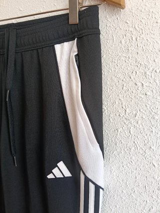 Pantalón Adidas Tiro 24 Talla S