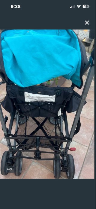 Carrito de paseo Cosatto azul y negro