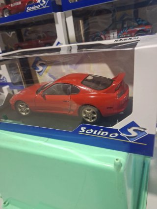 Solido Toyota Supra MK4 1:18 Rojo